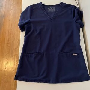 Figs women’s Casma 3-pocket top, navy, XS